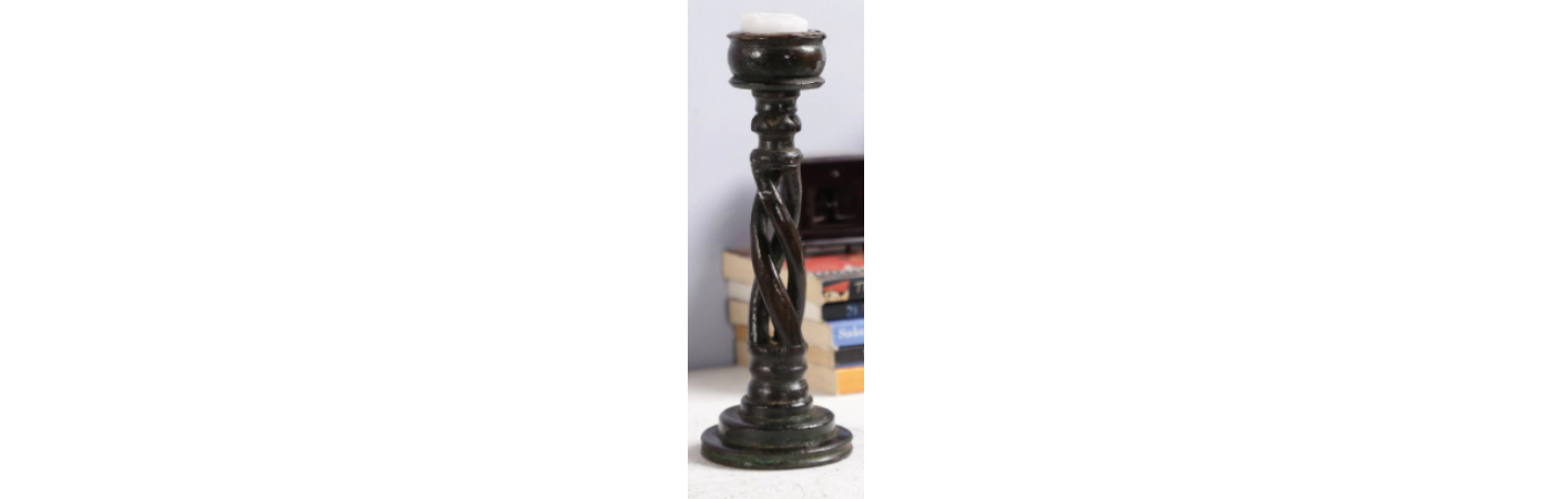 SPIRAL SOLID WOOD CANDLE STAND (BLACK)